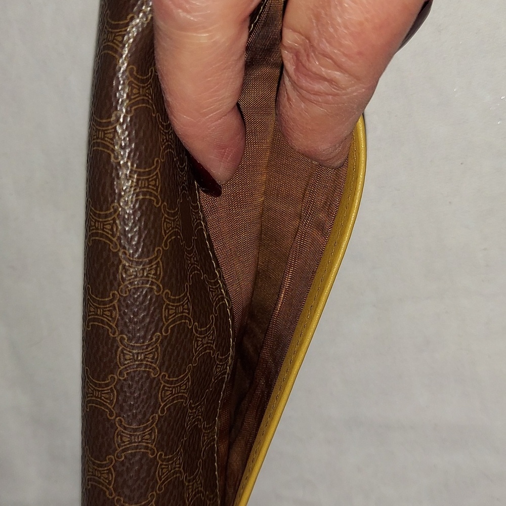 Celine Macadam Long Brown Wallet with Kisslock coin - Picture 10 of 10